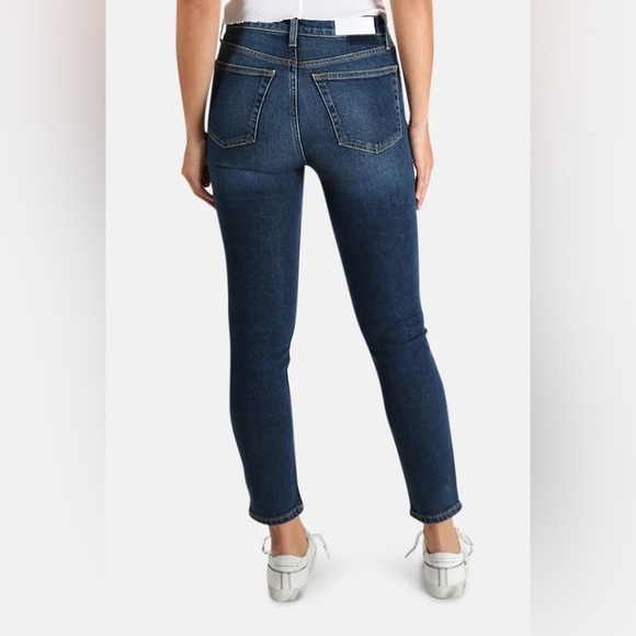 Re/Done Comfort Stretch High Rise Crop Jeans in Midnight Blue - Picture 3 of 10